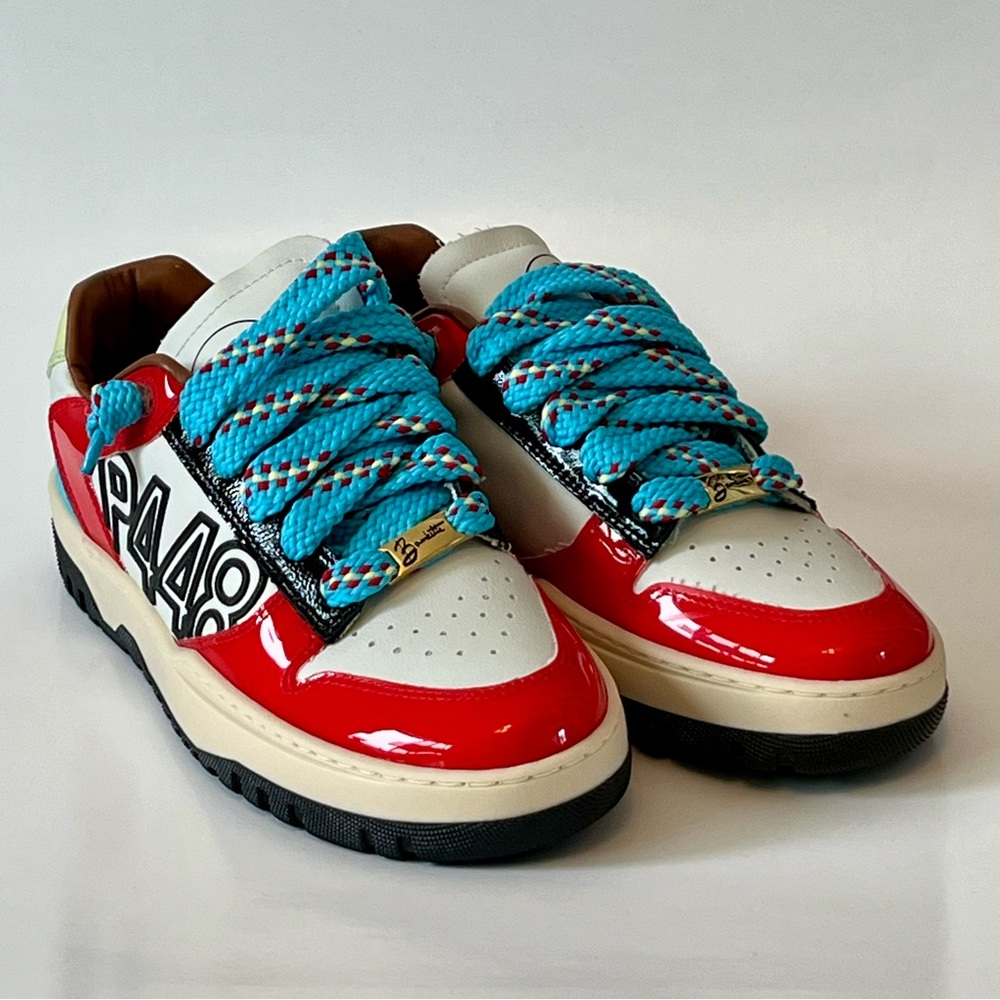 P448 - Mason in Euphoria. Sz 40. Brand New in Box.